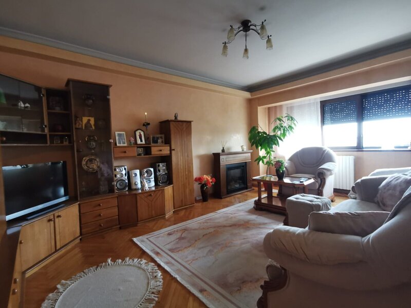 Decebal Alba Iulia 4 Camere Decomandat OFERTA